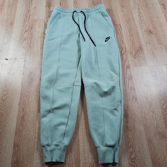 Nike Tech Fleece Pants Mens Small Joggers Sweats Mica Green CU4495 330 - Picture 1 of 7